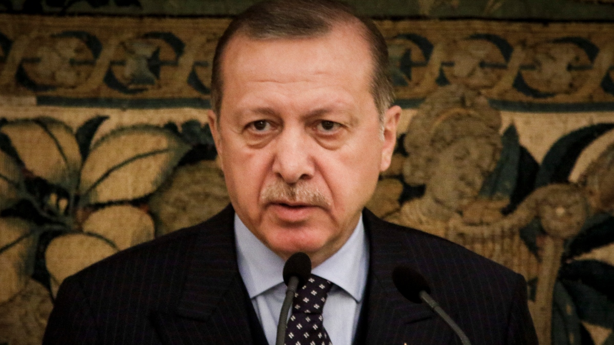 Erdogan: Αναζητά στην Ελλάδα Τούρκο ποδοσφαιριστή
