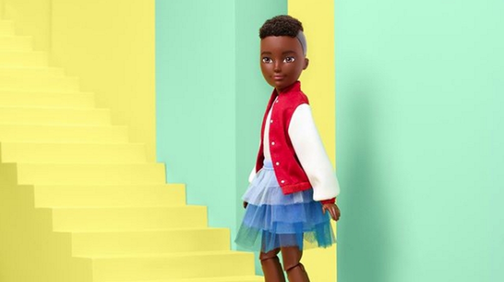 Mattel: Παρουσιάζει την πρώτη κούκλα ουδέτερου φύλου