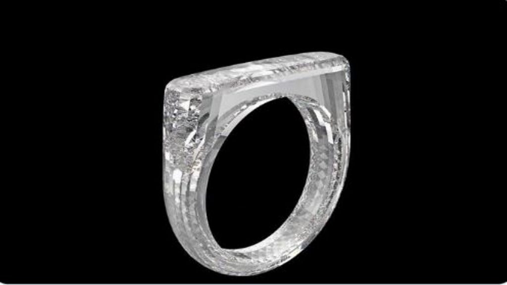 Πουλήθηκε το μοναδικό δαχτυλίδι φτιαγμένο από ένα διαμάντι