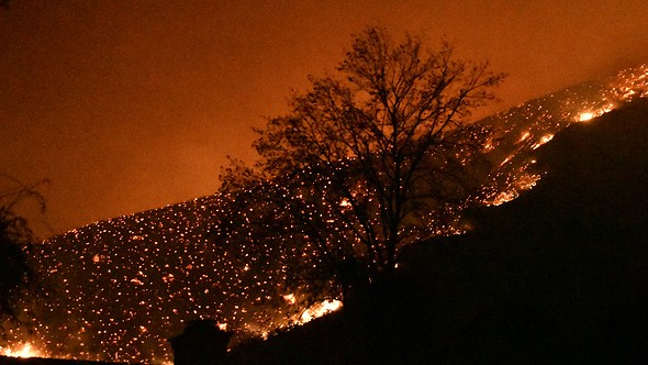 Φωτιά στην Καλιφόρνια: Εντοπίστηκαν 14 άνθρωποι απανθρακωμένοι