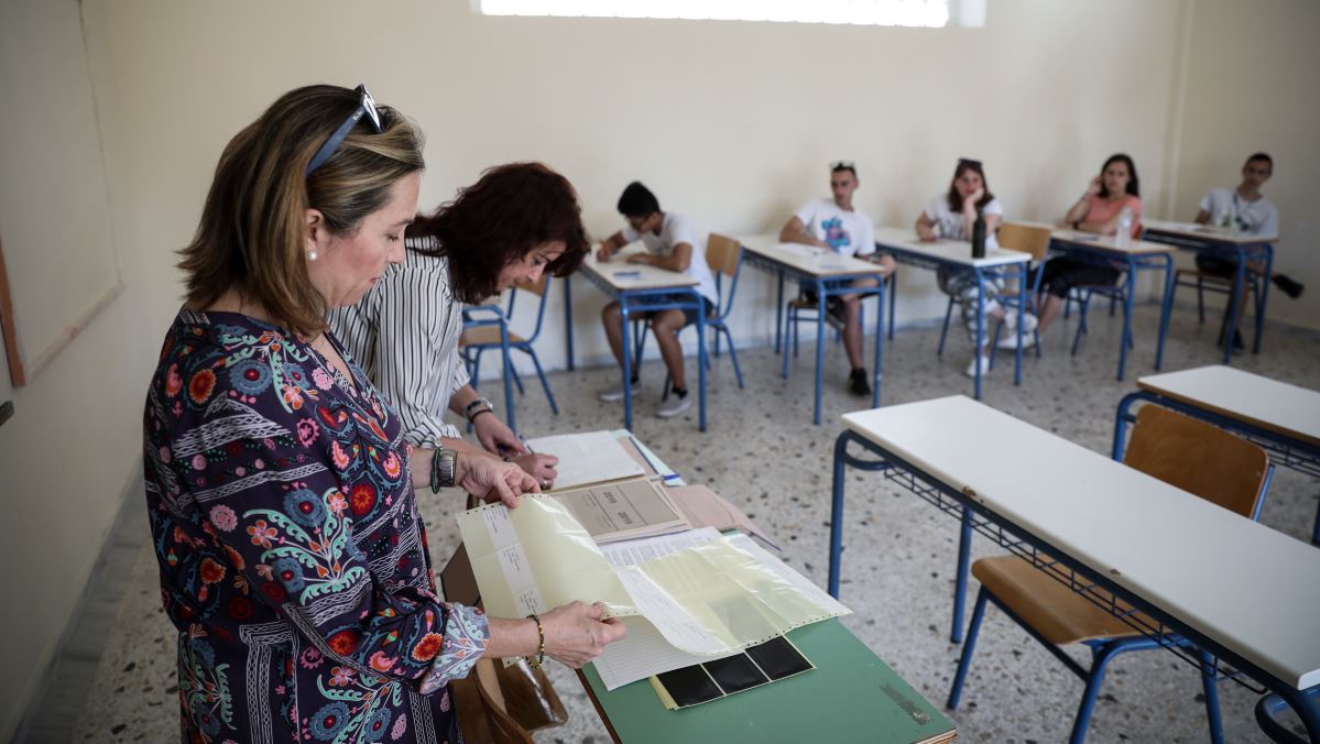 Πανελλαδικές εξετάσεις: Θέμα για τους ενεργούς πολίτες κλήθηκαν να αναπτύξουν οι υποψήφιοι
