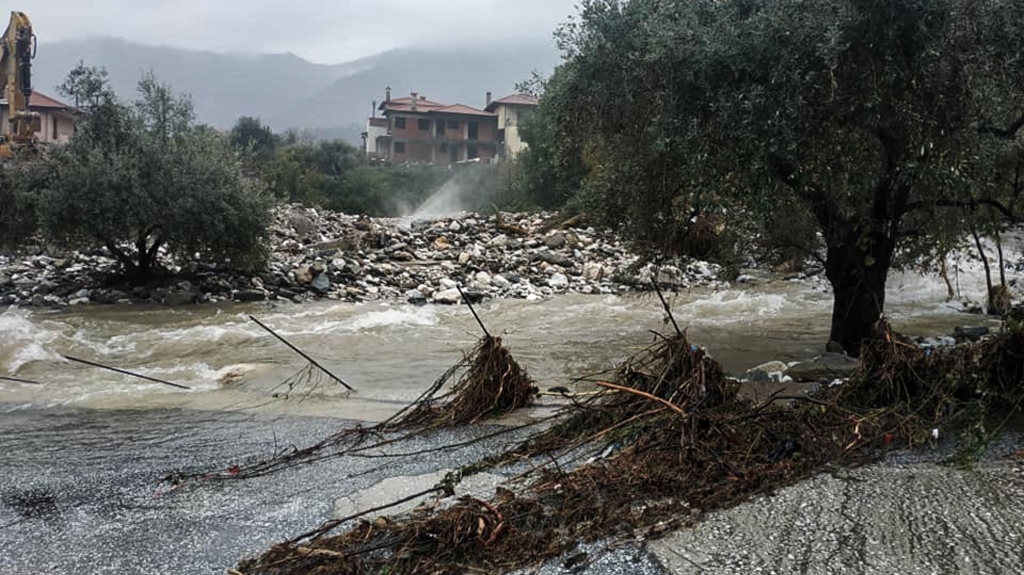 Δευτέρα: Σαρώνει τη χώρα η καικοκαιρία «Γηρυόνης»