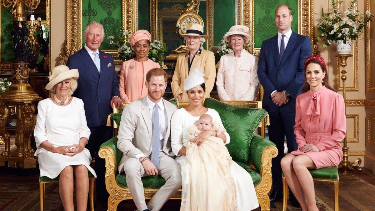Δούκας και Δούκισσα του Sussex: Βάπτισαν τον γιο τους χωρίς τη Βασίλισσα