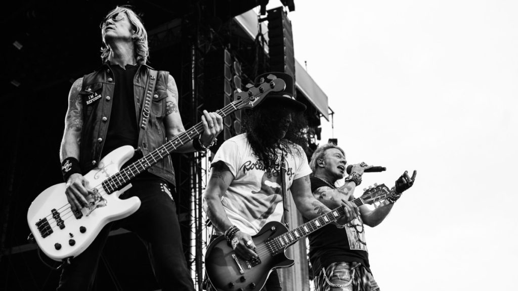 Guns ‘N ‘Roses: Θα λύσουν εξωδικαστικά την κόντρα τους με ζυθοποιία
