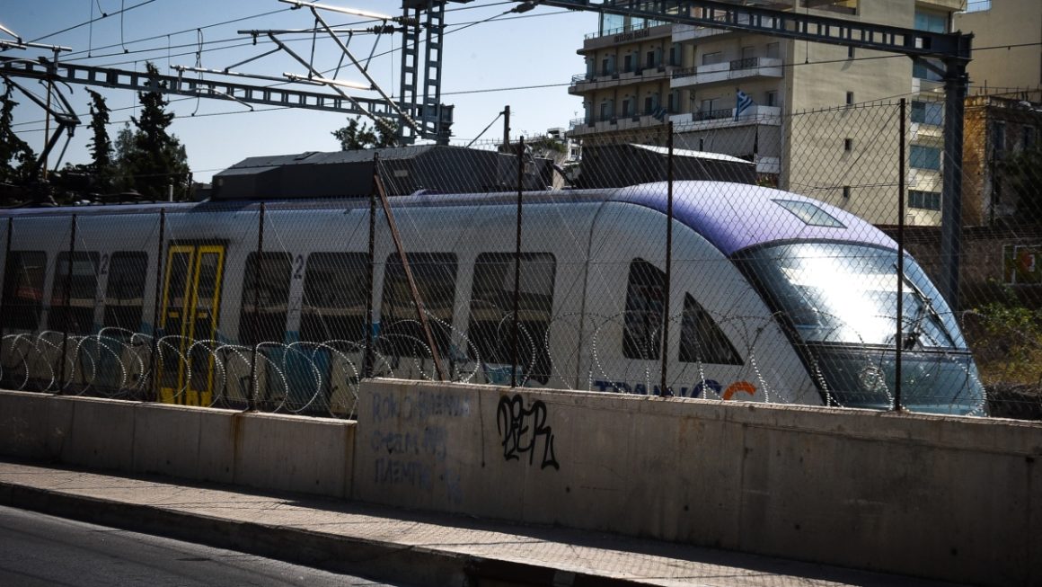 Τέμπη – Σταθμάρχης Αθηνών: «Ακόμη και την 25η Μαρτίου έκλεψαν καλώδια από Ζευγολατιό μέχρι Κιάτο»