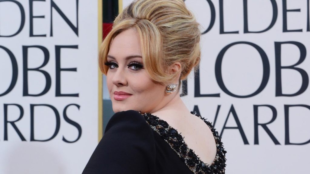 Adele: Γιόρτασε τα γενέθλιά της πιο αδύνατη από ποτέ! 