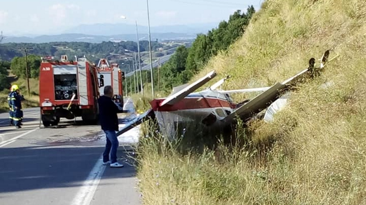 Αναγκαστική προσγείωση μονοκινητήριου αεροπλάνου στην Εγνατία οδό