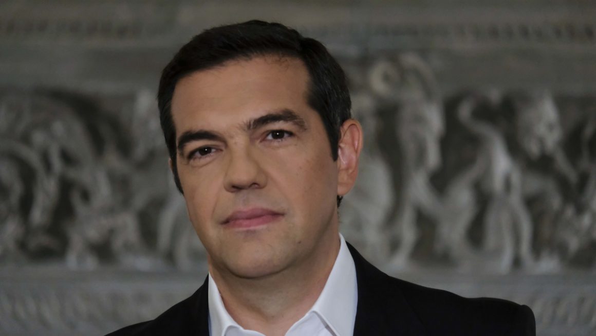 Εκλογές 2023: Στην Κυψέλη ψήφισε ο Αλέξης Τσίπρας – «Να αφήσουν πίσω τους μια κυβέρνηση αλαζονική που δεν νιώθει τις ανάγκες των πολλών»