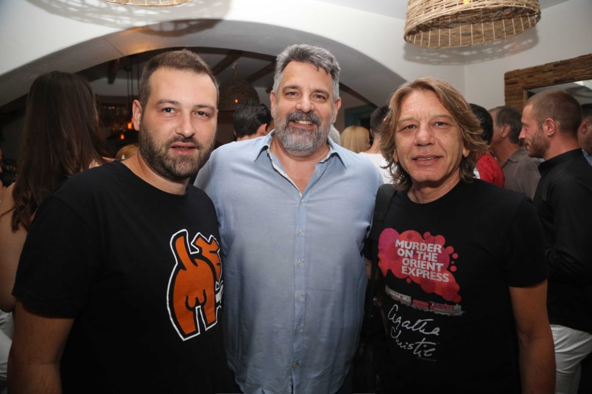 Ο Αλέξανδρος Πανταζούδης, ο Τζώρτζης Ποφάντης (Chief Content Officer ANT1 TV) και ο Κωνσταντίνος Μάνος