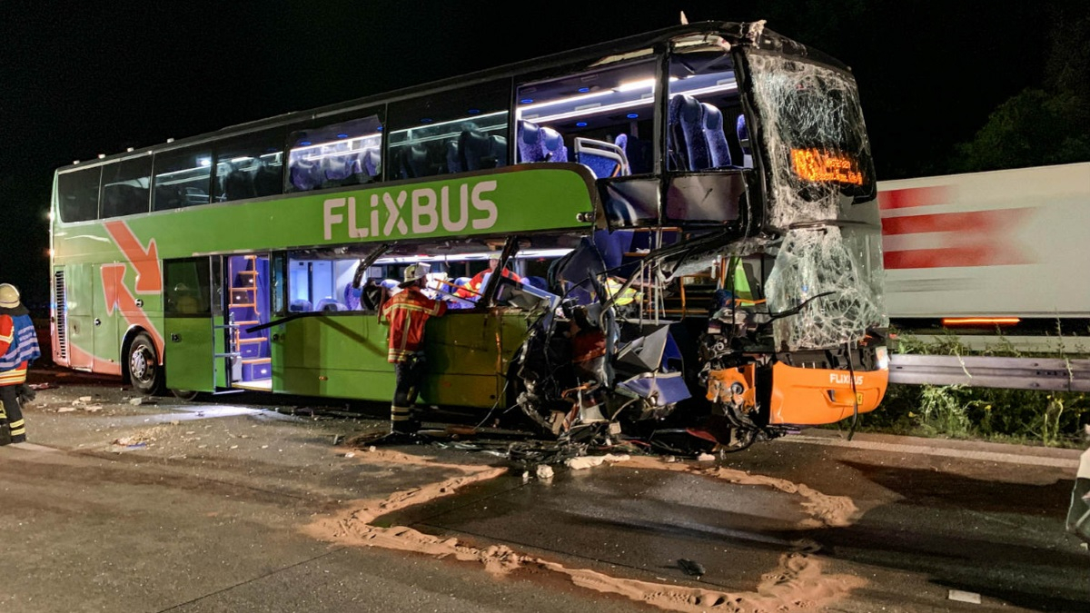 Γαλλία: Τροχαίο δυστύχημα με λεωφορείο