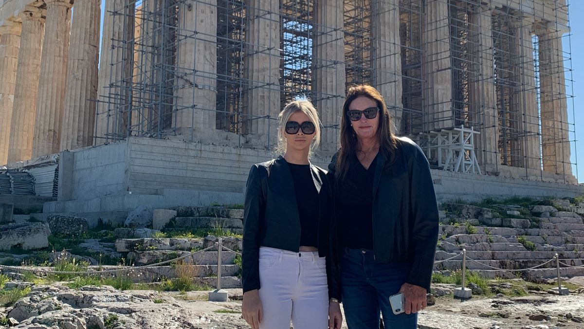 Caitlyn Jenner: Οι πόζες στην Ακρόπολη και οι φωτογραφίες από το ταξίδι στην Αθήνα