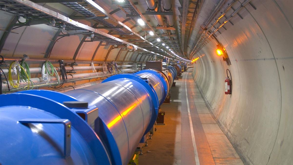 CERN: Εκτός λειτουργίας ο Μεγάλος Επιταχυντής του