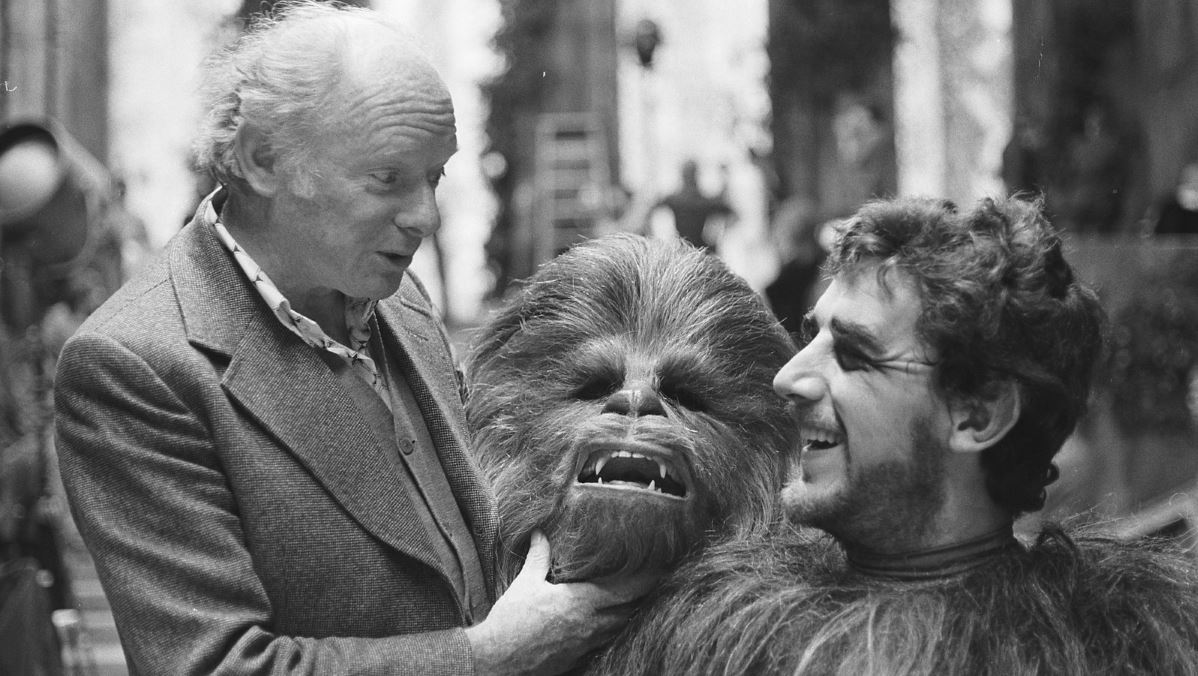 Star Wars: Πέθανε ο θρυλικός Chewbacca – Τι είπαν οι συμπρωταγωνιστές του;