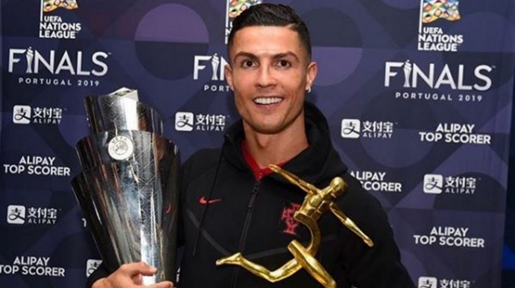 Cristiano Ronaldo: Πόσα χρήματα κατέβαλε στη γυναίκα που τον κατηγόρησε για βιασμό;