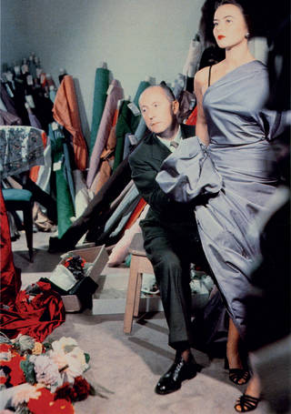 Ο Christian Dior με το μοντέλο Sylvie το 1948