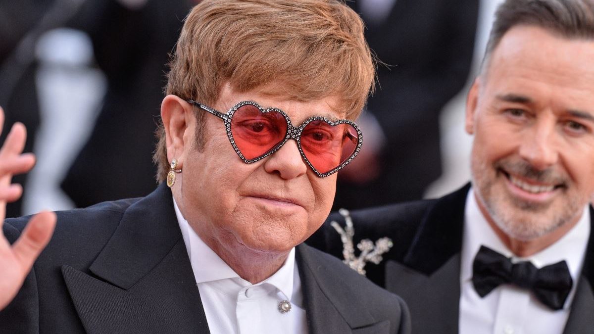 Elton John: Γιόρτασε τα γενέθλιά του οικογενειακώς!