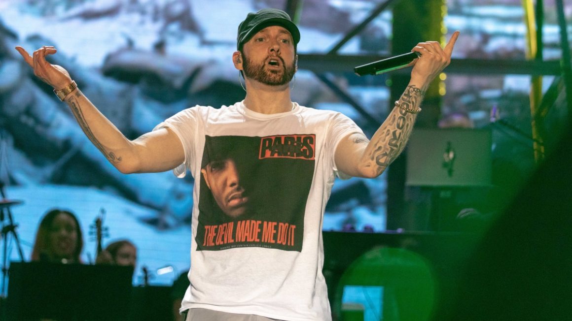 Eminem: «Η μουσική μου έσωσε τη ζωή – Παραλίγο να πεθάνω από υπερβολική δόση ναρκωτικών»