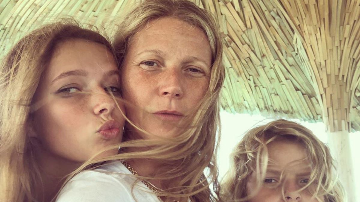 Gwyneth Paltrow: Η κόρη της έγινε 15 χρονών και της μοιάζει απίστευτα