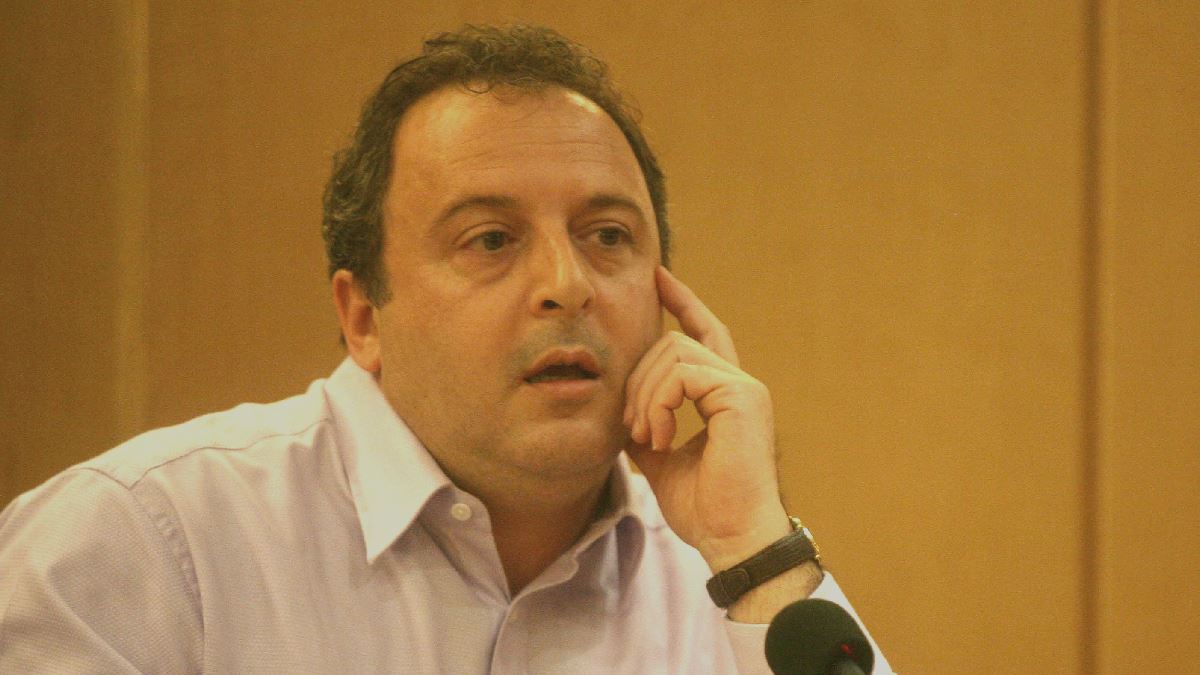 Δημήτρης Καμπουράκης: Τελικά πού θα δούμε τον δημοσιογράφο;