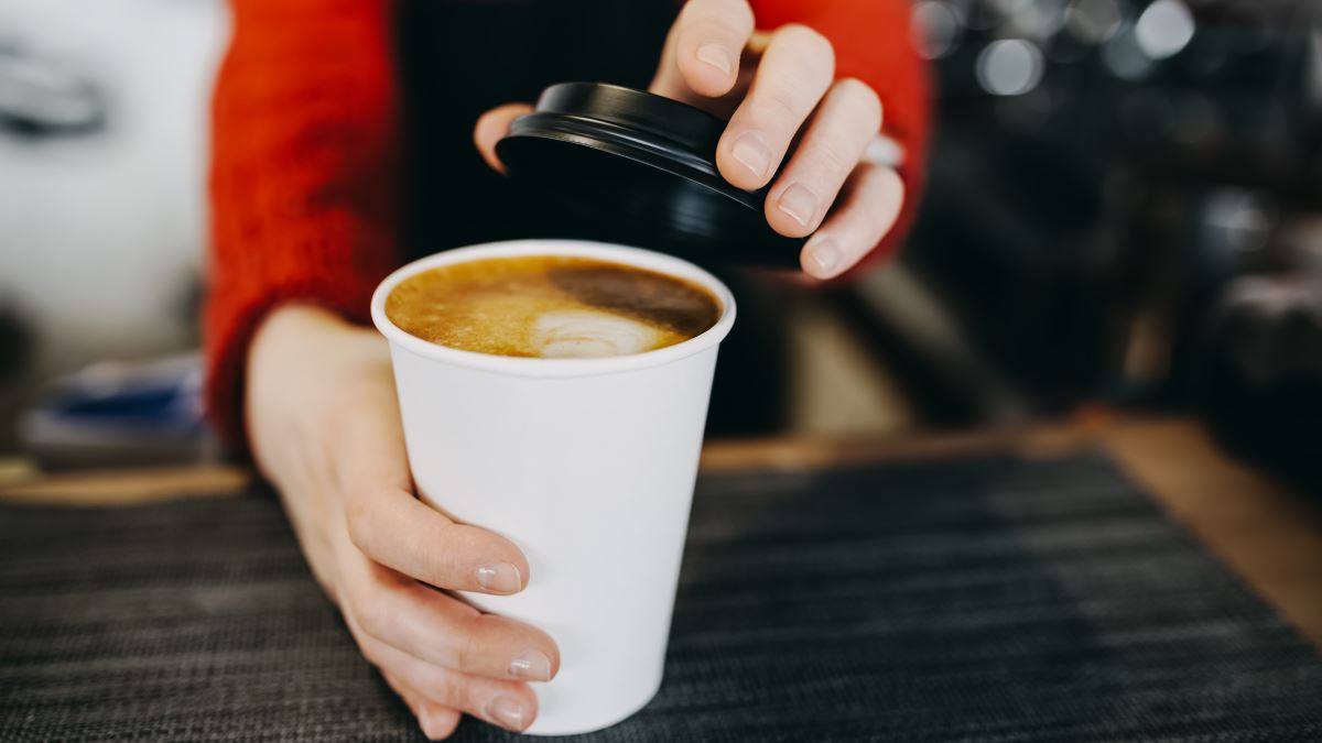 Ποιοι πίνουν τον περισσότερο καφέ έξω στην Ευρώπη;