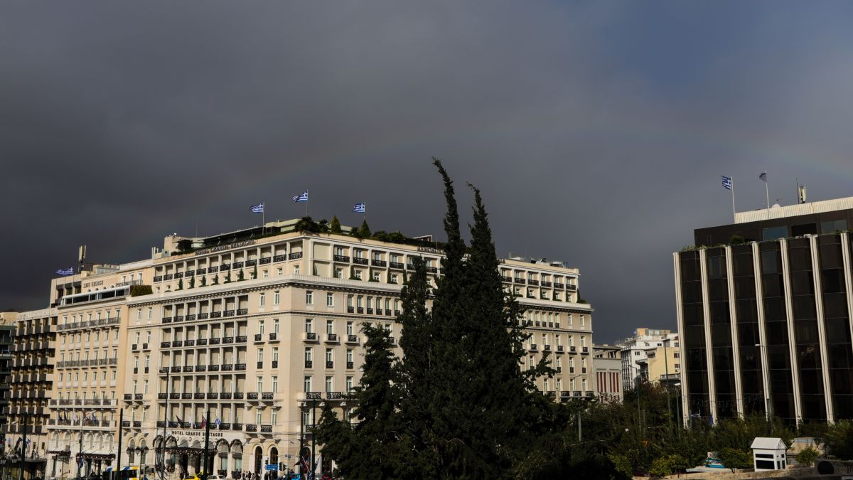 Καιρός: Υποχωρεί το έντονο κρύο