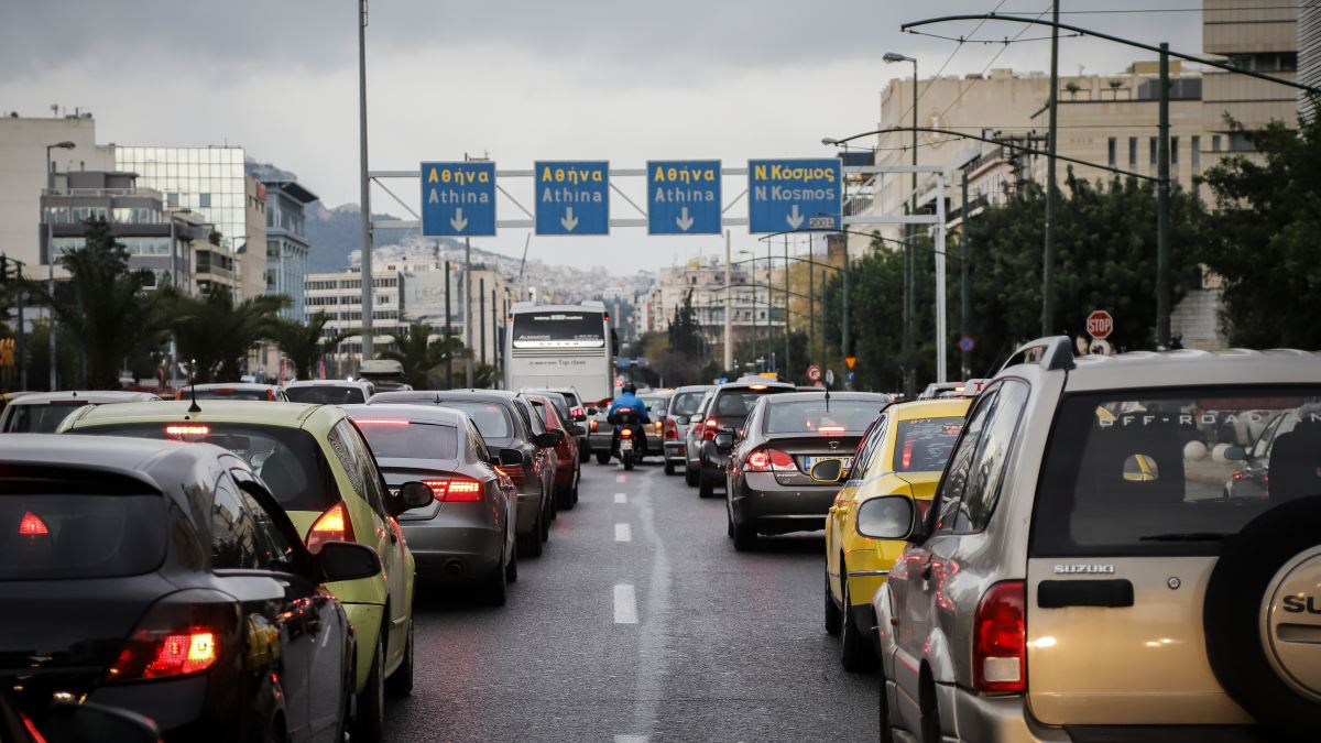 Η κυκλοφορία στους δρόμους της Αθήνας