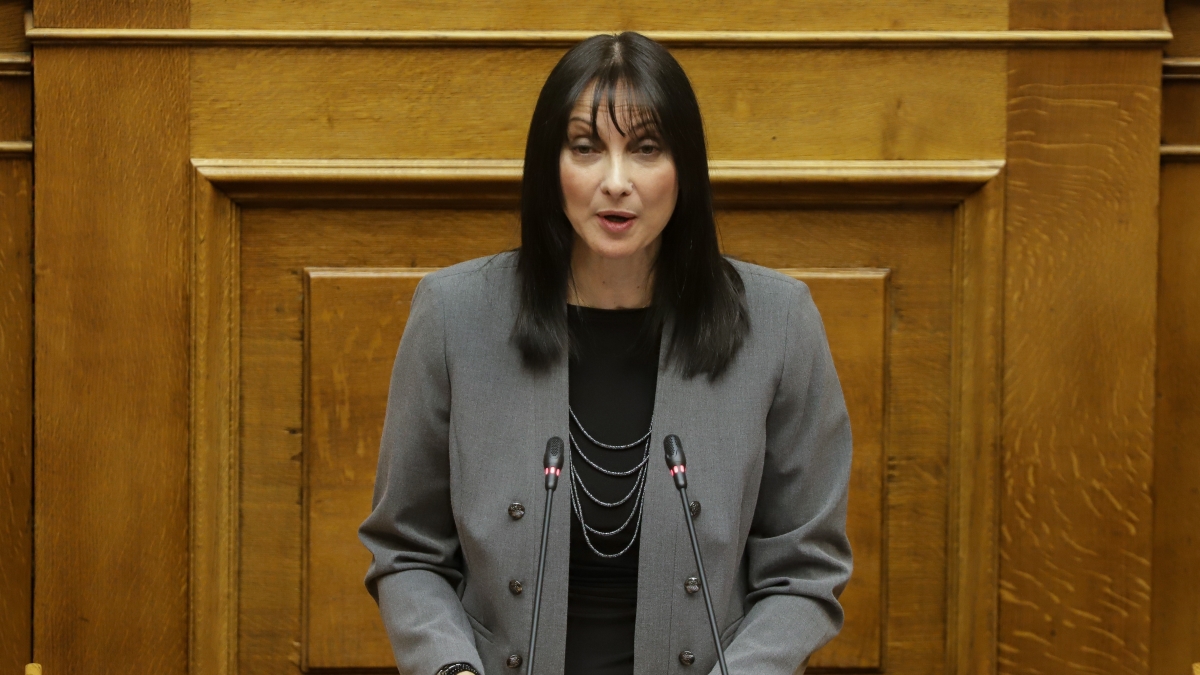 Έλενα Κουντουρά: Παραιτήθηκε από Υπουργός για να κατέβει στις ευρωεκλογές