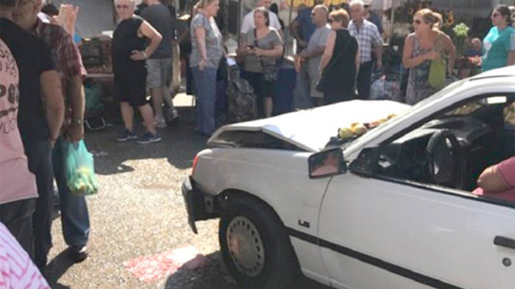 Ηλιούπολη: Πρωτοφανές τροχαίο με 4 τραυματίες σε λαϊκή αγορά