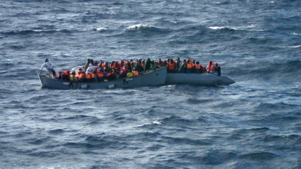 Λιβύη: Περισσότεροι από 80 μετανάστες διασώθηκαν από το Ocean Viking