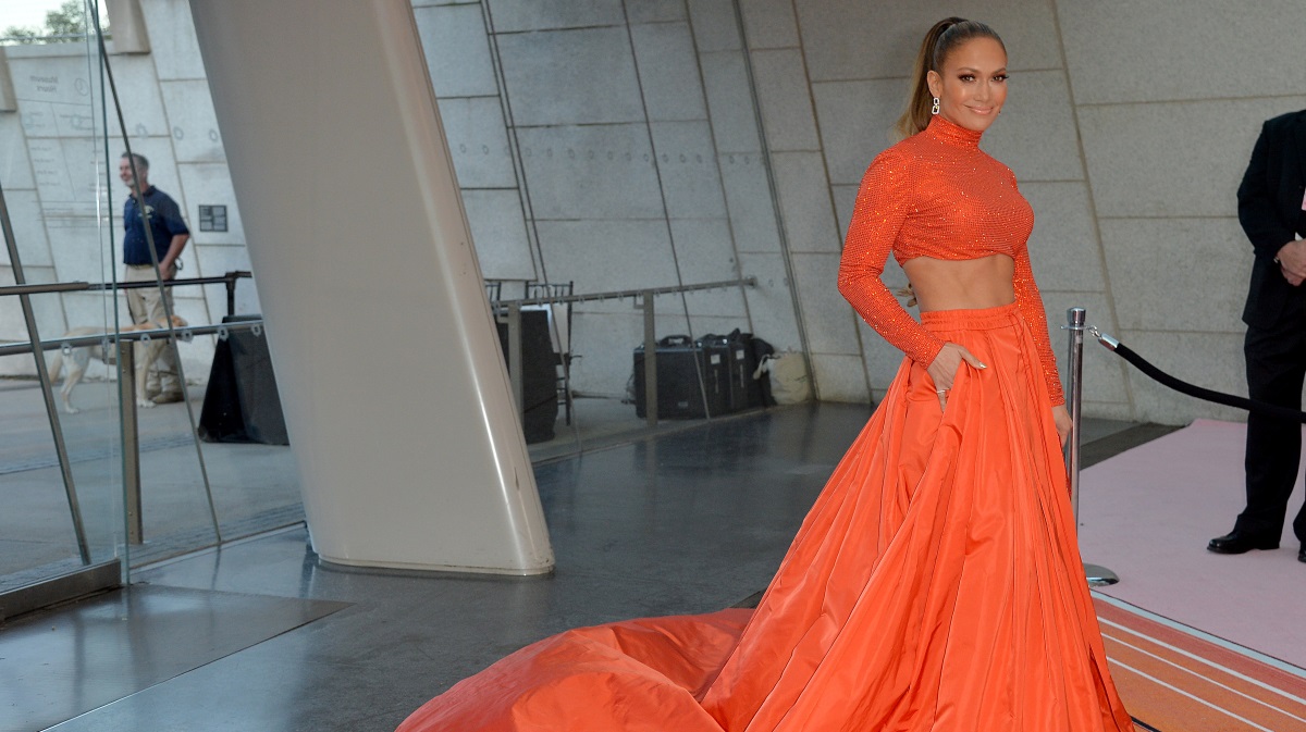 Ο ξέφρενος χορός της Jennifer Lopez με τη μητέρα της – Video