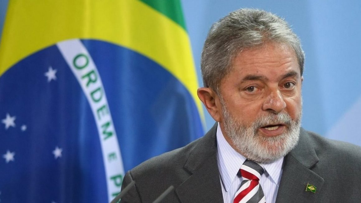 Βραζιλία: Ο Λούλα ορκίστηκε πρόεδρος και ξεκινά την τρίτη θητεία του – «Θα ανοικοδομήσουμε τη χώρα μαζί τον βραζιλιάνικο λαό»