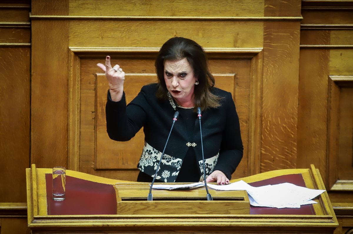 Η Θεοδώρα Μεγαλοοικονόμου εισήλθε στο κοινοβούλιο με το κόμμα του Βασίλη Λεβέντη, όμως πλέον ανήκει στην ΚΟ του ΣΥΡΙΖΑ