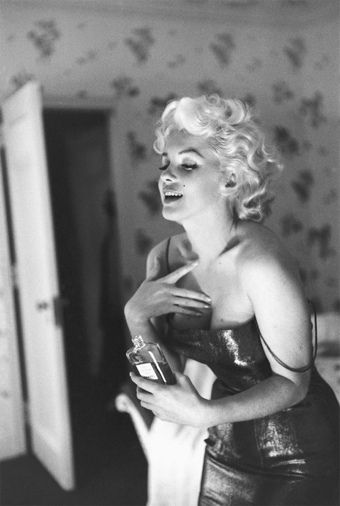 Η Marilyn Monroe ήταν η πρώτη μεγάλη σταρ που διαφήμισε το εμβληματικό Chanel No. 5