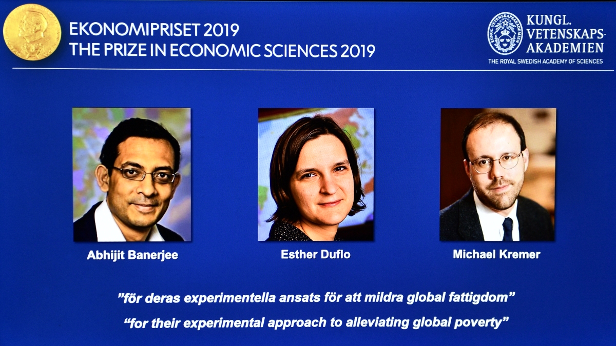 Νόμπελ Οικονομίας 2019: Τρεις οικονομολόγοι κέρδισαν το βραβείο
