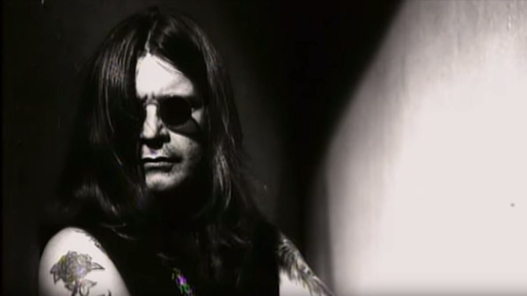 Ο Ozzy Osbourne για τη μάχη του με το Πάρκινσον και την κατάθλιψη: «Το έριξα στα αντικαταθλιπτικά. Ευτυχώς, λειτουργούν»