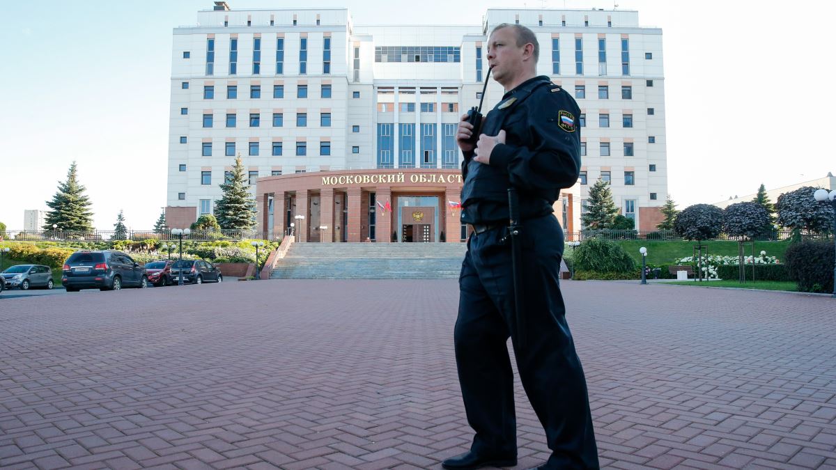 Μιχαήλ Ποπκόφ: Καταδικάστηκε ο χειρότερος κατά συρροή δολοφόνος της Ρωσίας