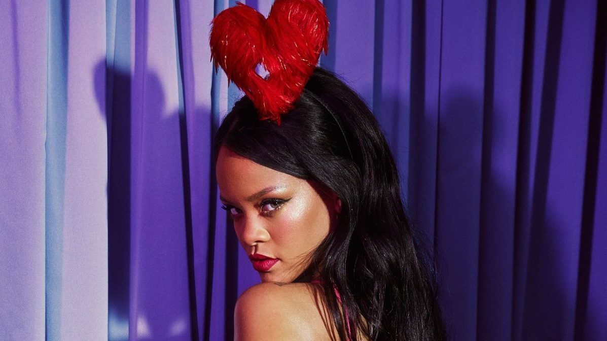 Rihanna: Nέα collection εσωρούχων για τη γιορτή του Αγίου Βαλεντίνου