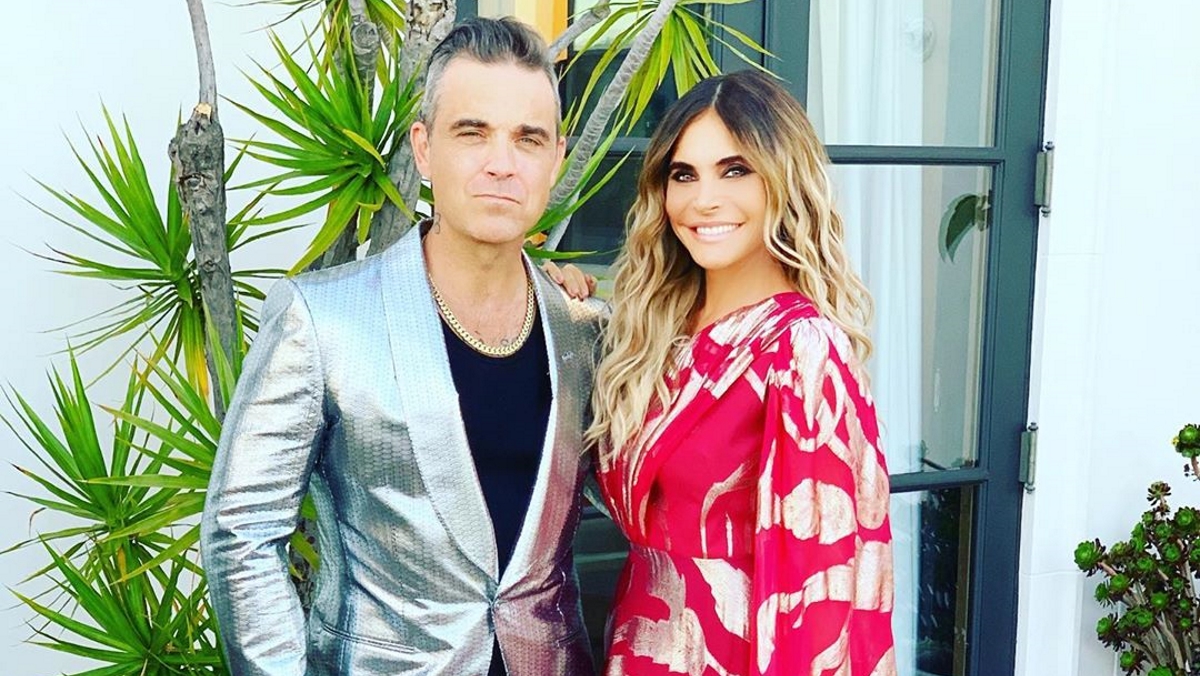 Robbie Williams: Άφησε την Ayda να τον κουρέψει με την ψιλή!