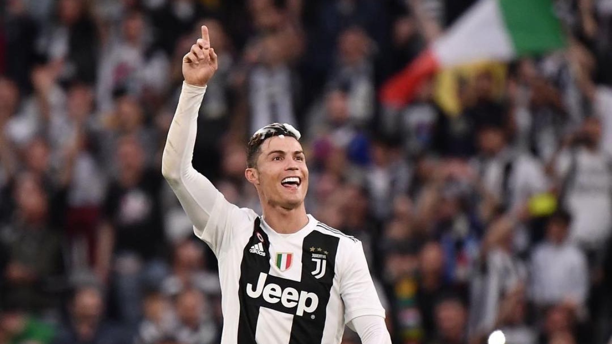 Cristiano Ronaldo: Θετικός στον κορονοϊό και σε καραντίνα