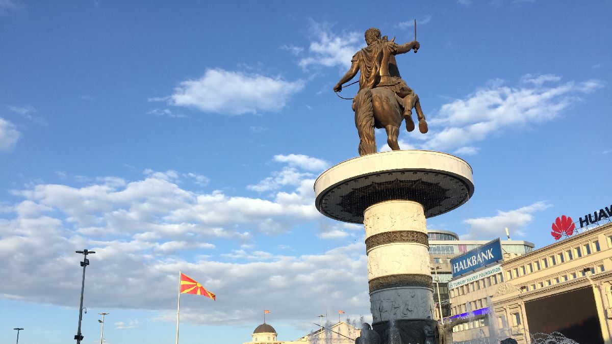 ΠΓΔΜ: Εγκρίθηκε η Συμφωνία των Πρεσπών