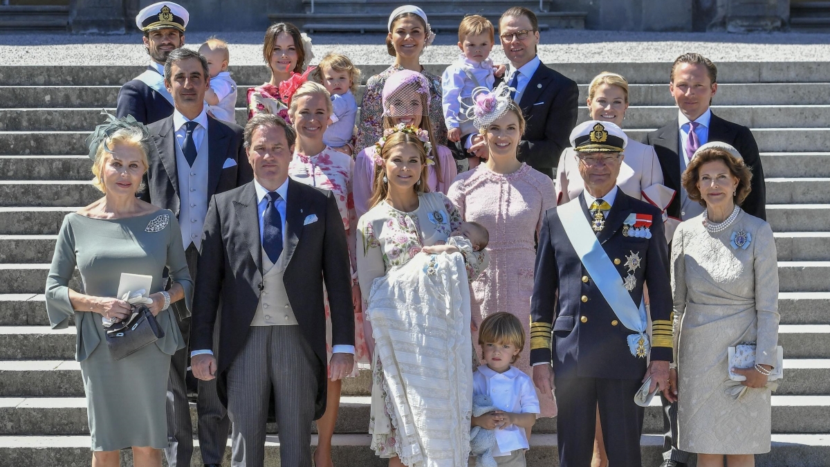 Σουηδία: Ο Βασιλιάς αφαίρεσε τον τίτλο από τα πέντε εγγόνια του