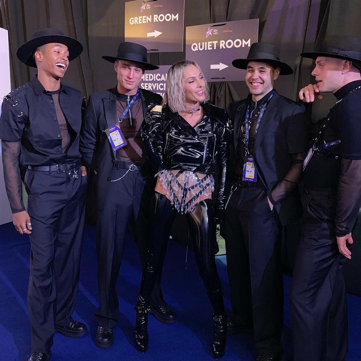 Η Τάμτα μαζί με τους χορευτές της - Instagram, CYBC: Eurovision