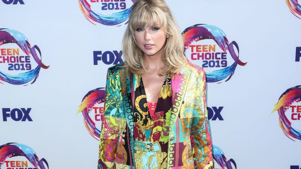 Teen Choice Awards: Ποιοι stars “έκλεψαν” την παράσταση;