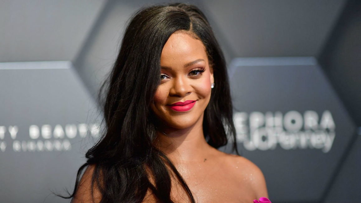 Rihanna: Η πρώτη της ανάρτηση μετά την αποκάλυψη ότι είναι έγκυος και η αναφορά στην αφροαμερικανική Ιστορία