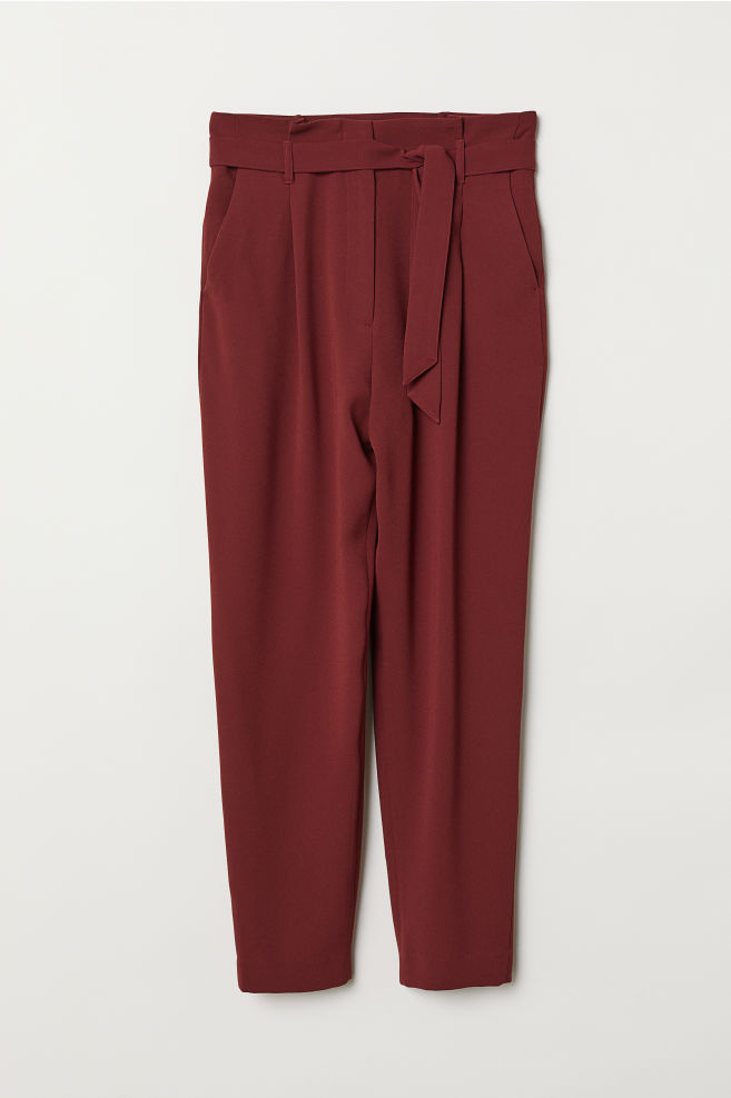 Παντελόνι με πιέτες και ζώνη-H&M