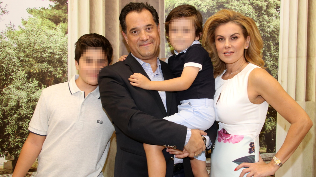 Άδωνις Γεωργιάδης: Πόσο έχει μεγαλώσει ο πρωτότοκος γιος του υπουργού Ανάπτυξης;
