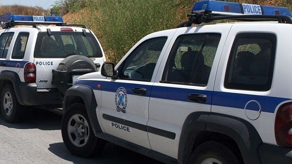 Θρίλερ στη Θεσσαλονίκη: Βρέθηκε πτώμα σε παράδρομο της εθνικής οδού