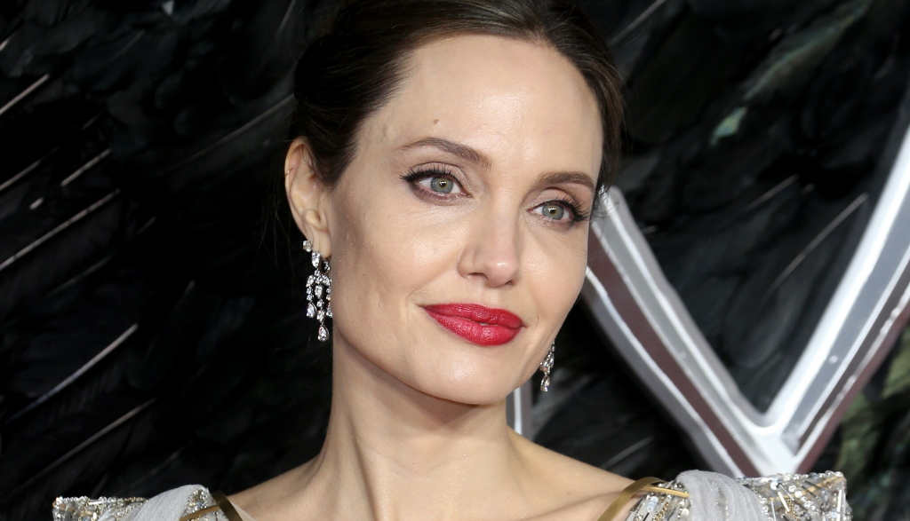 Angelina Jolie: Έφτιαξε λογαριασμό στο Instagram – Αφιερωμένο στο Αφγανιστάν το πρώτο της ποστ