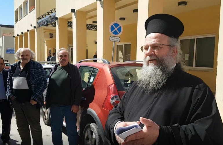 Χίος: Συνελήφθη και παραπέμφθηκε ο “ιπτάμενος” παπάς