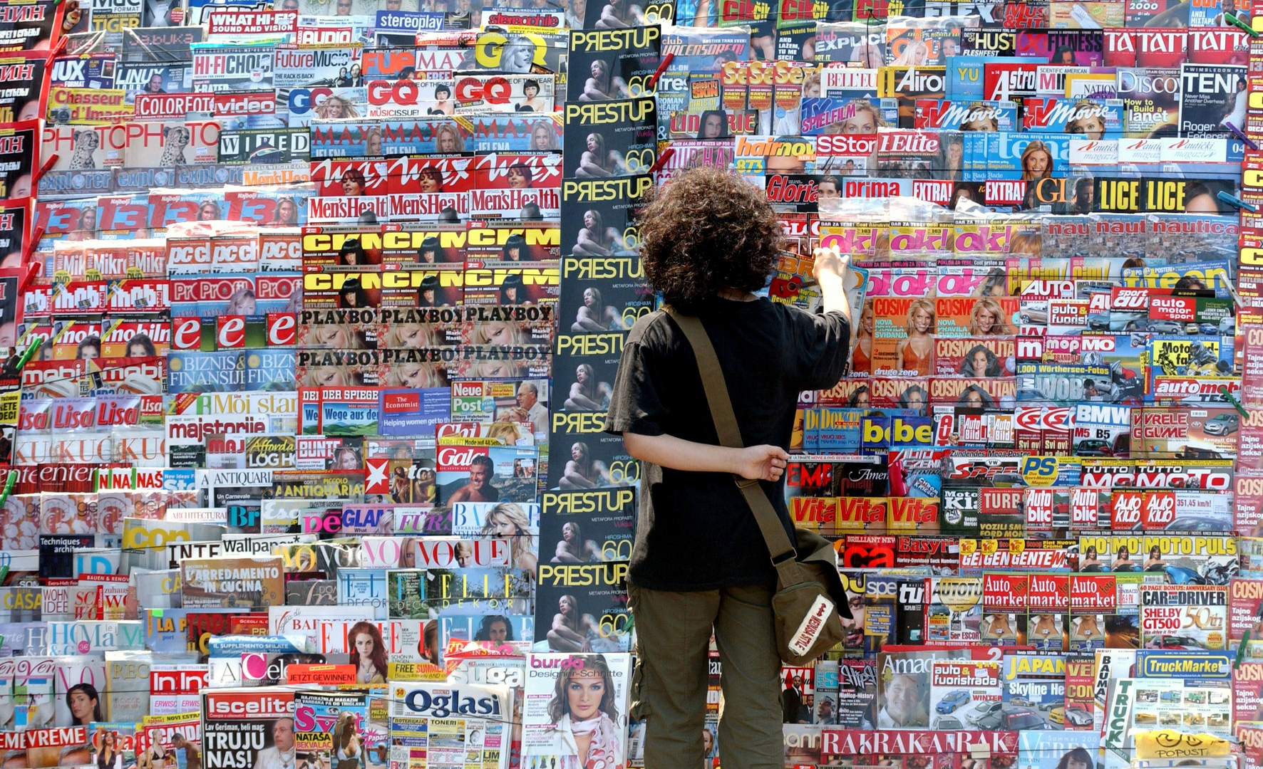 News stand: Tι θα διαβάσετε στα lifestyle περιοδικά που κυκλοφορούν;